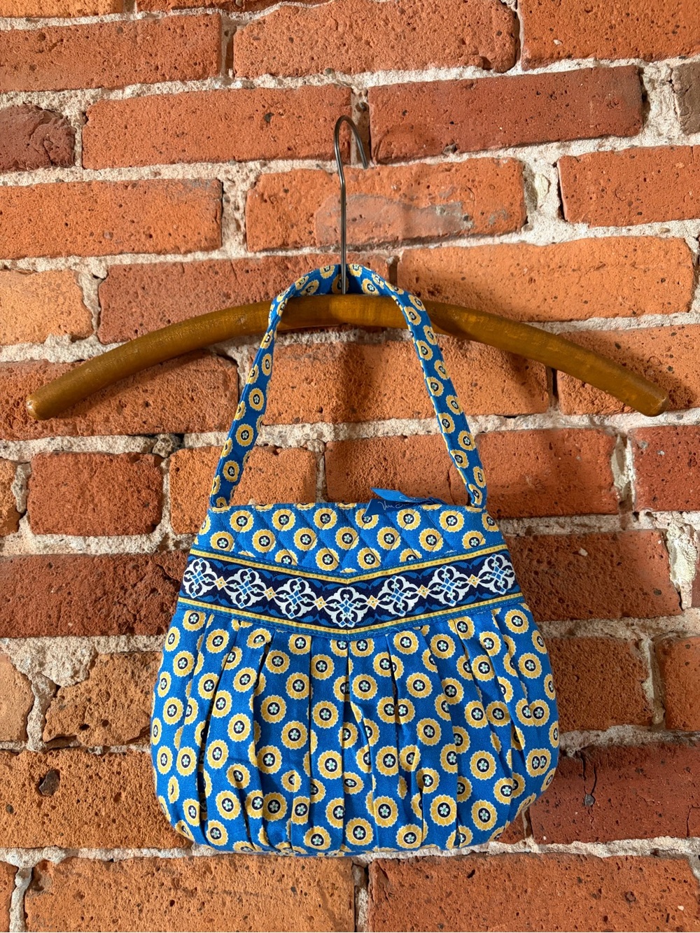 Vera Bradley Riviera Blue Hannah Quilted Mini Handbag Purse - Like New